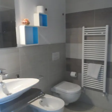 B&B Centrale Alojamento de Acomodação e Pequeno-almoço 3*