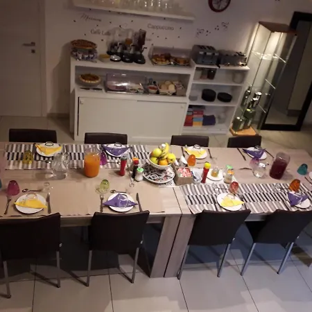 B&B Centrale Bed and Breakfast Φλωρεντία